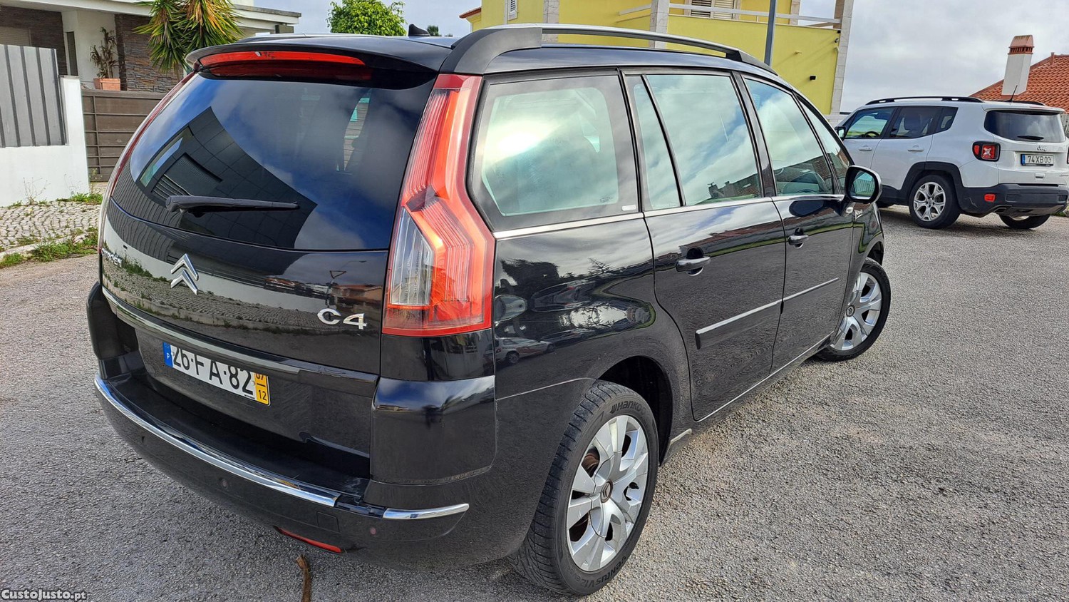 Citroën C4 Grand Picasso 1.6hdi 110cv — photo 4