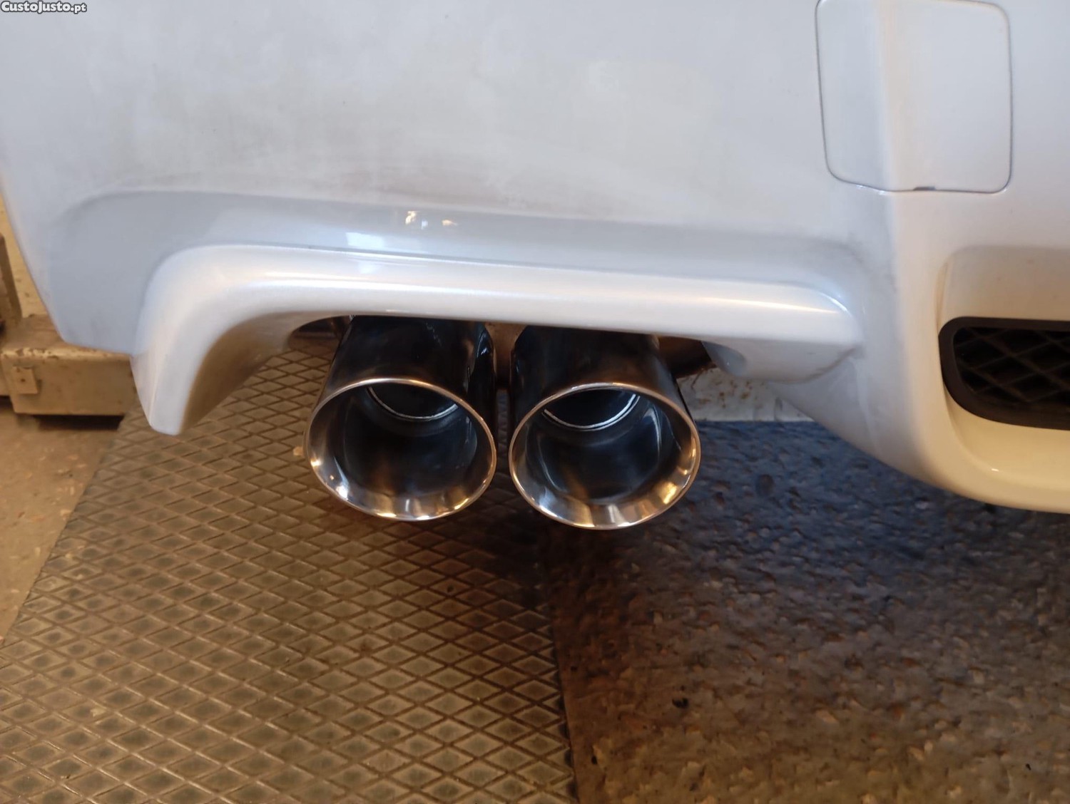Subaru Impreza WRX STI - S — fotografia 5