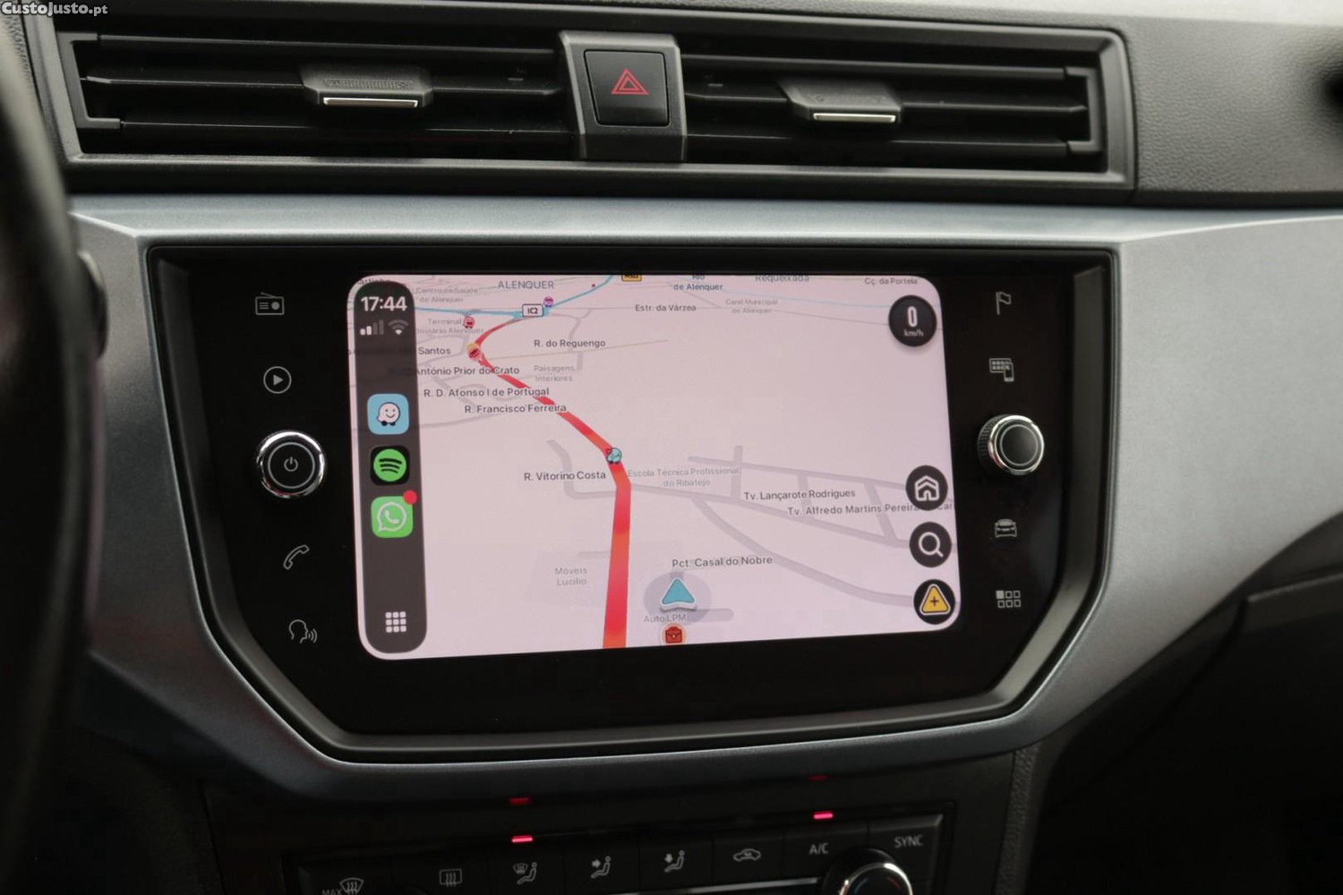 SEAT Arona 1.6 TDI Style — fotografia 14