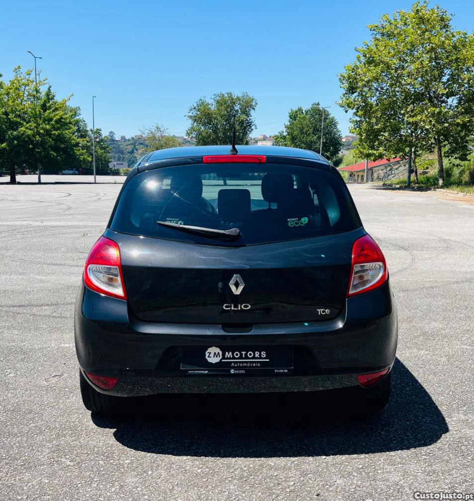 Renault Clio 1.2 TCE 100Cv - Garantia - Nacional — fotografia 5