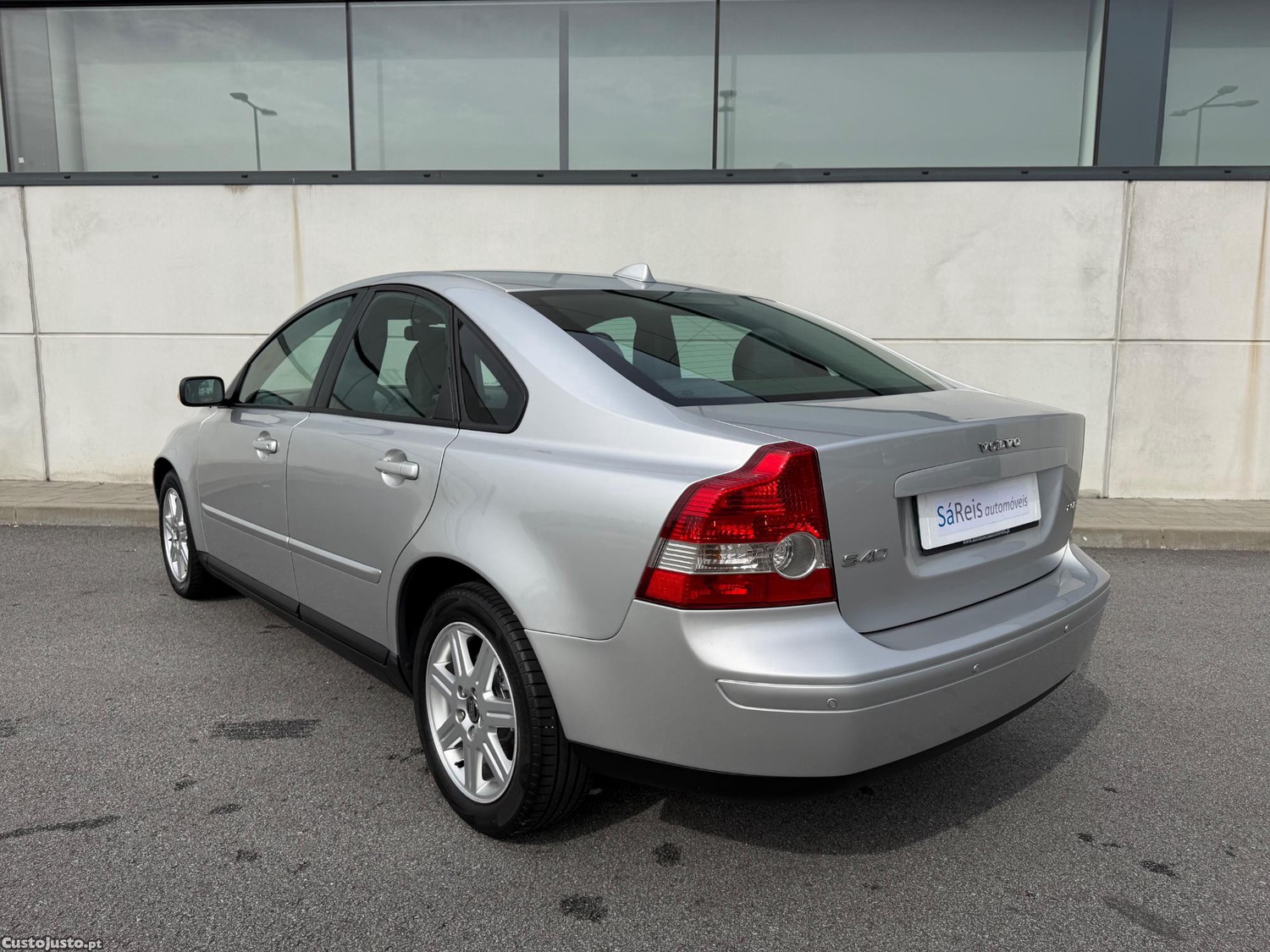 Volvo S40 2.0D 136cv 6 velocidades Diesel  - 213.000 KM - Nacional — photo 4