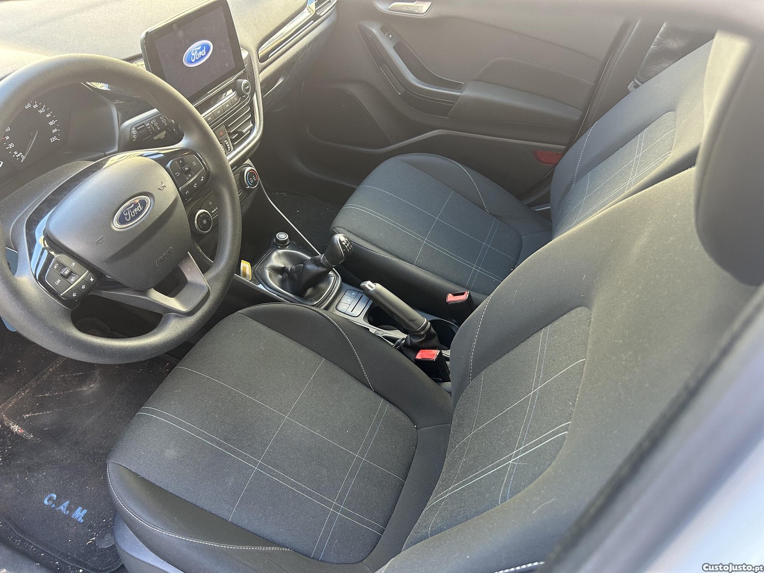 Ford Fiesta Business — photo 2