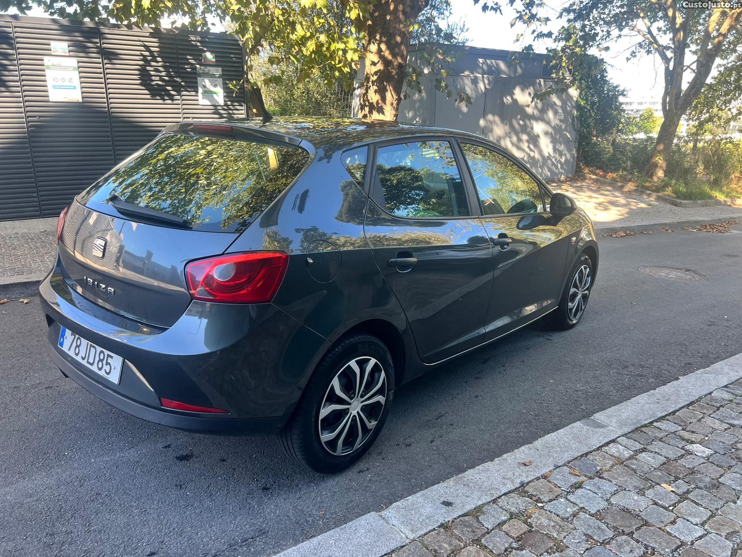 Seat Ibiza 1.9 — photo 5