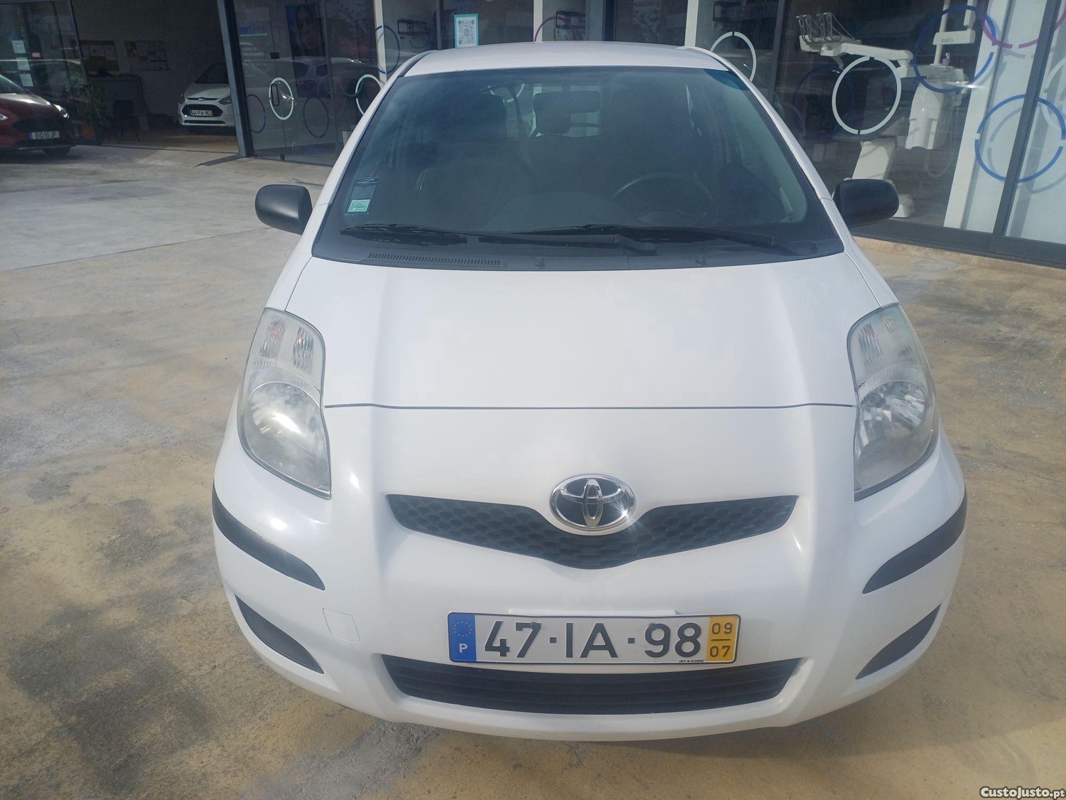 Toyota Yaris 1.4 D4-D — fotografia 10