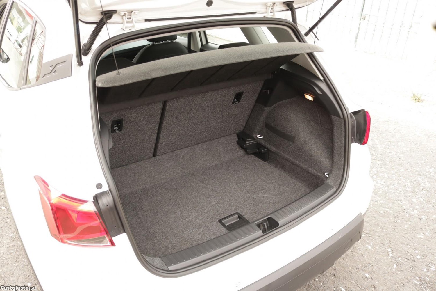 SEAT Arona 1.6 TDI Style — fotografia 48