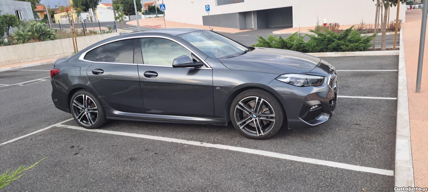 BMW 220 serie 2 - 20 — photo 4