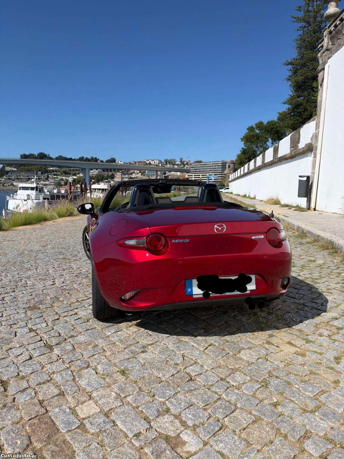 Mazda MX-5 1.5 SKYACTIV-G - 19 foto 4