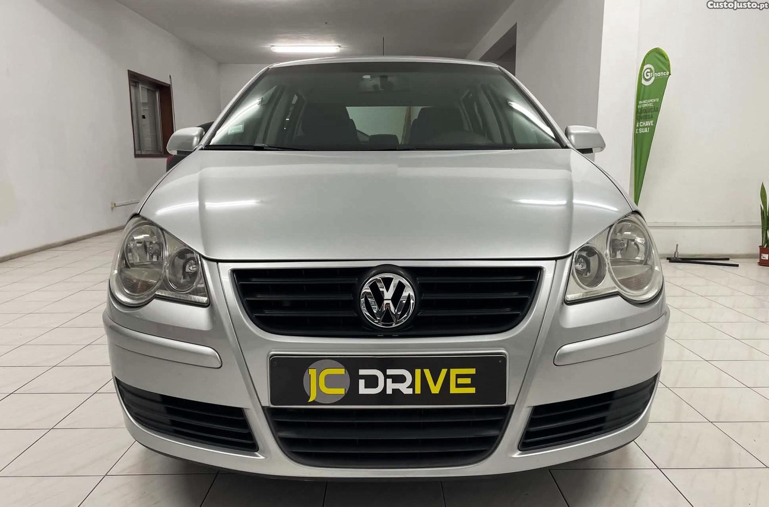 VW Polo 1.2 Confortline AC — photo 2