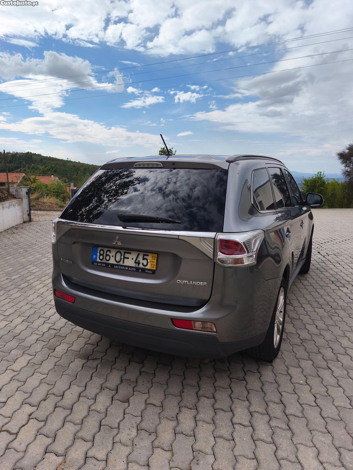 Mitsubishi Outlander 2.2 DI-D INTENS - 13 foto 2
