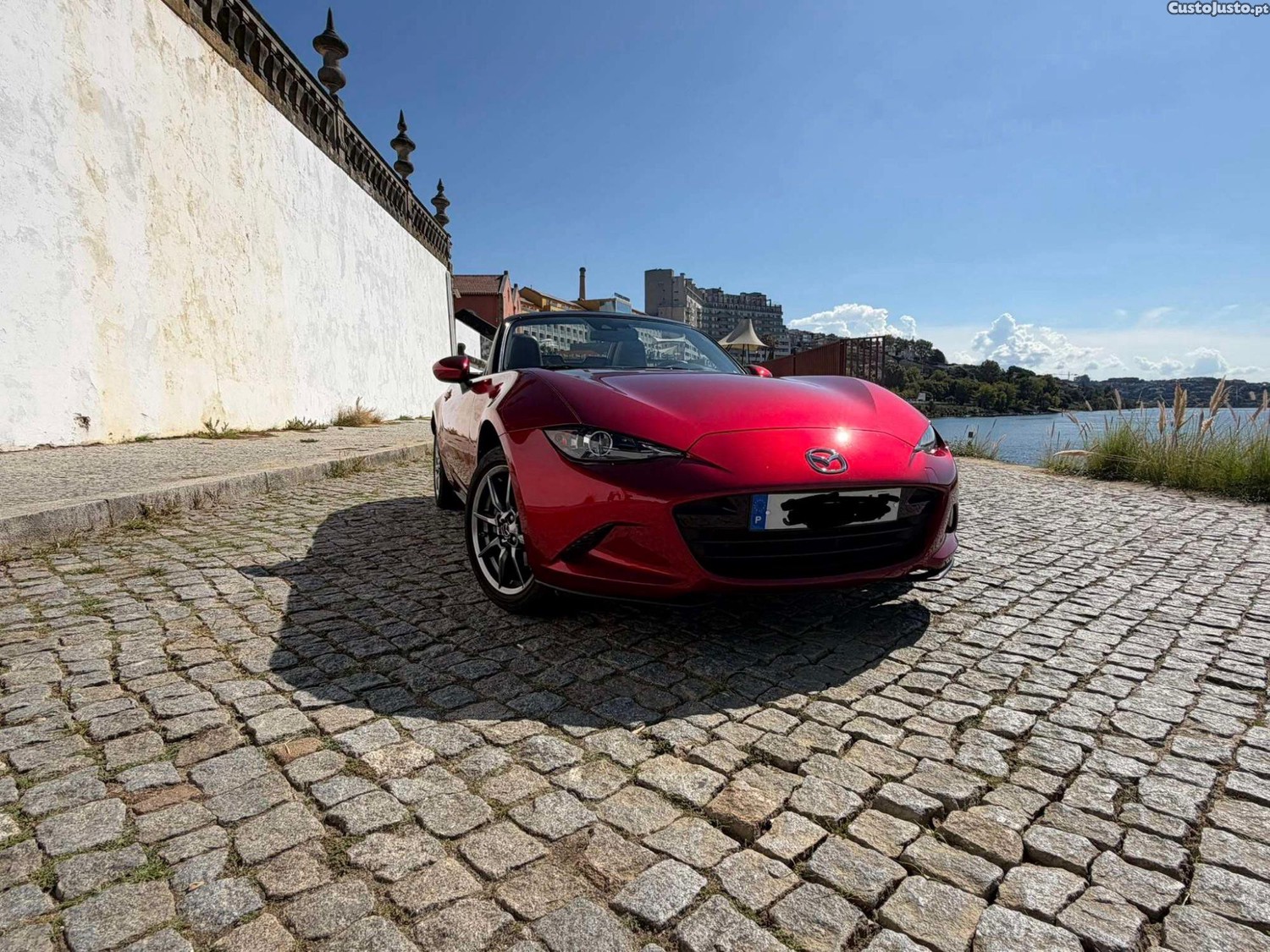 Mazda MX-5 1.5 SKYACTIV-G - 19 foto 5