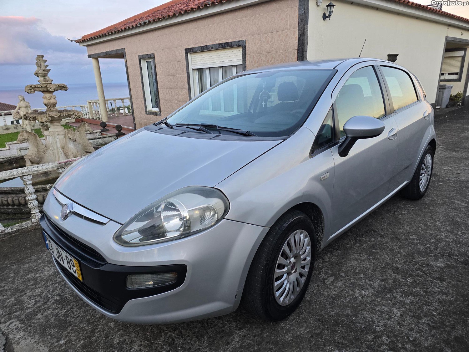 Fiat Grande Punto 1.3 diesel - 10 foto 4