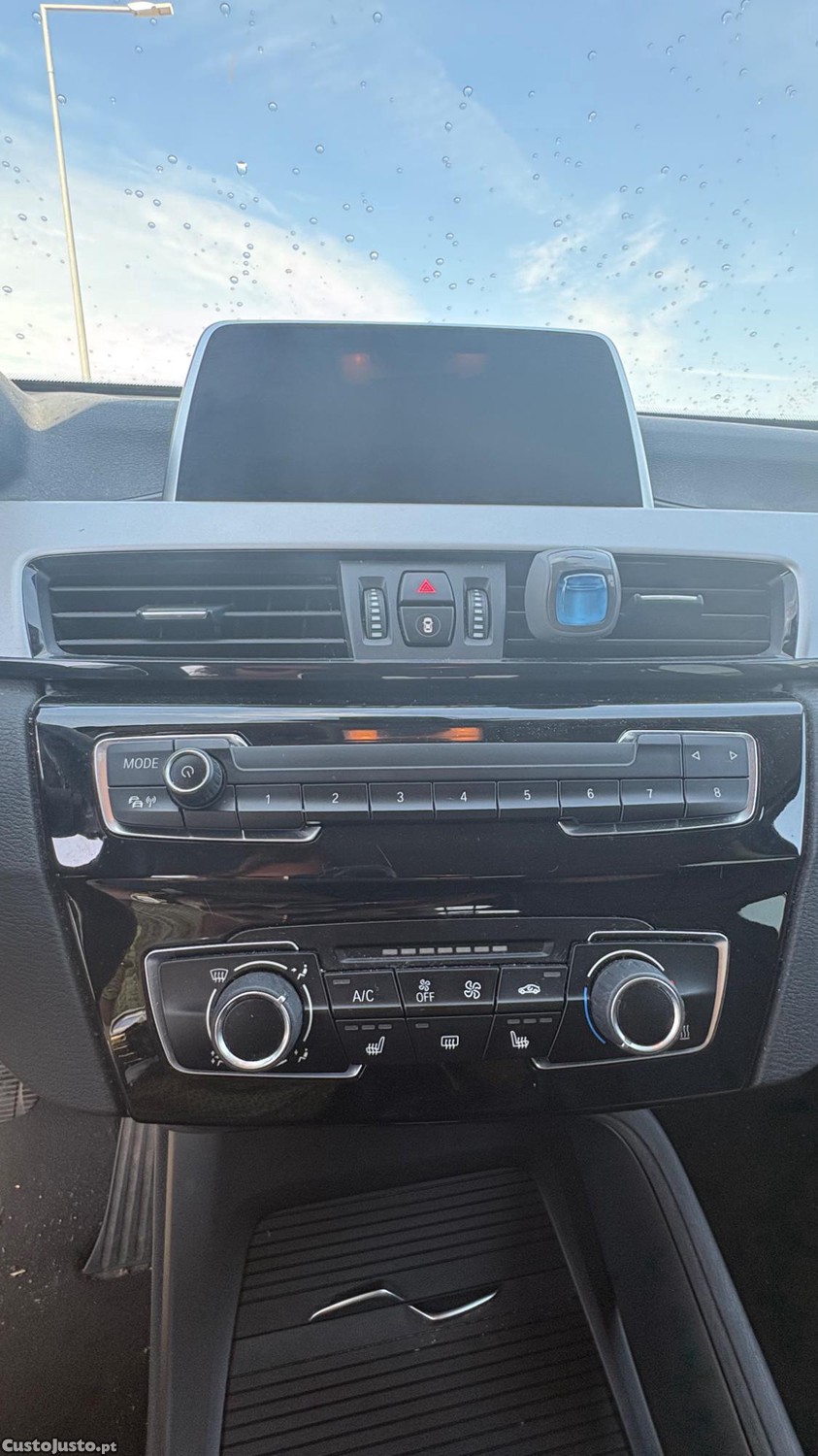 BMW X1 116 - 19 foto 2