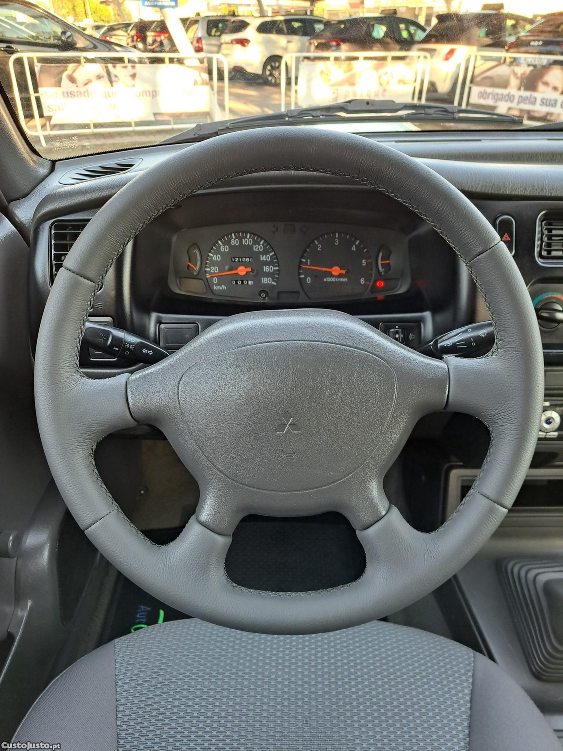 Mitsubishi L200 2.5 TD KING Caixa aberta — fotografia 17