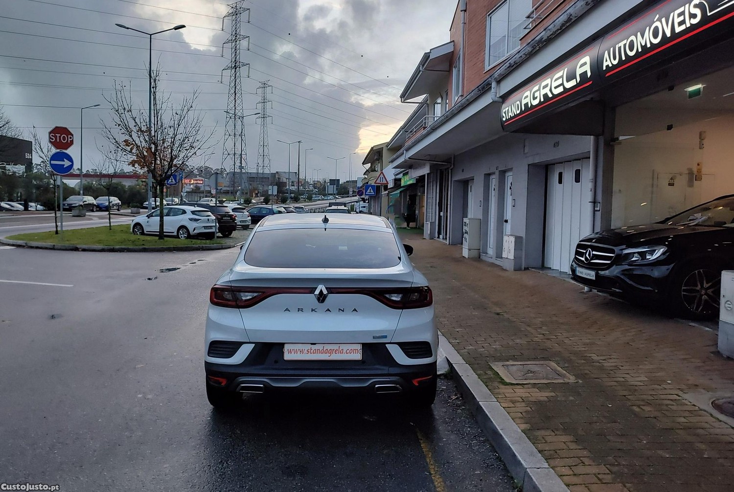 Renault Arkana 1.6 E-Tech R.S.Line — fotografia 10