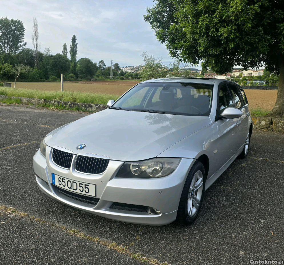 BMW 320 d Touring — fotografia 10