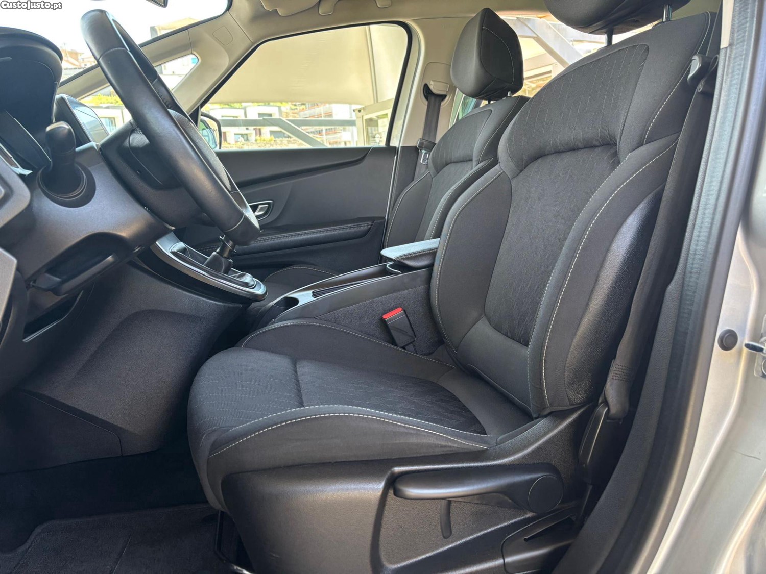 Renault Scénic Scenic 1.7 Blue dCi Limited — fotografia 8