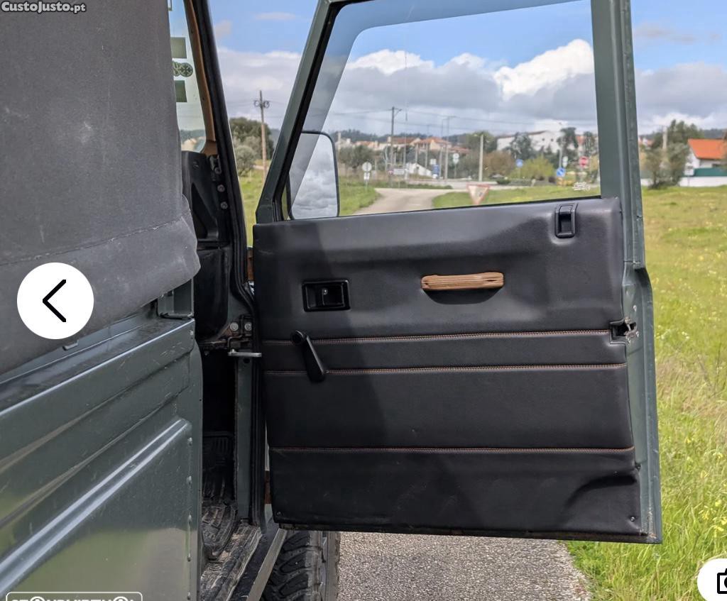 Land Rover Defender 2.5 cc defender - 98 foto 5