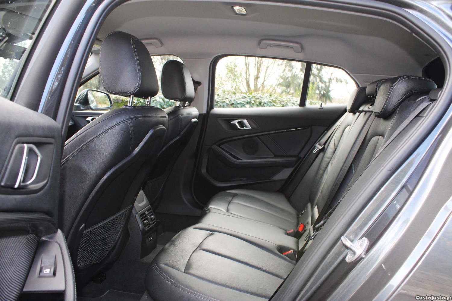 BMW 118 D 2.0 Sport Auto — fotografia 12