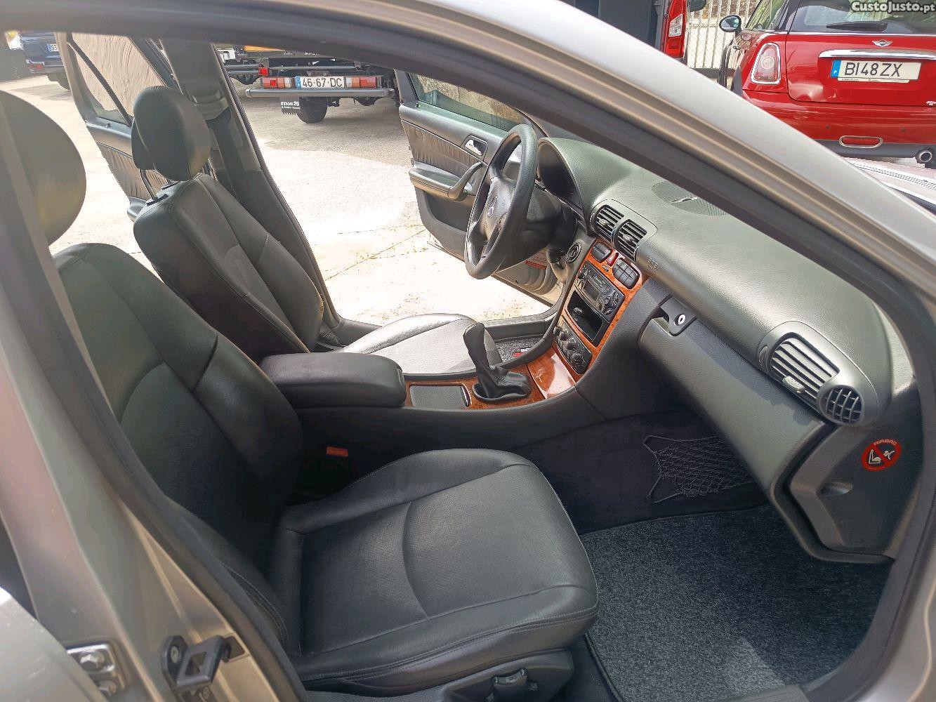 Mercedes-Benz C 200 classe — photo 5