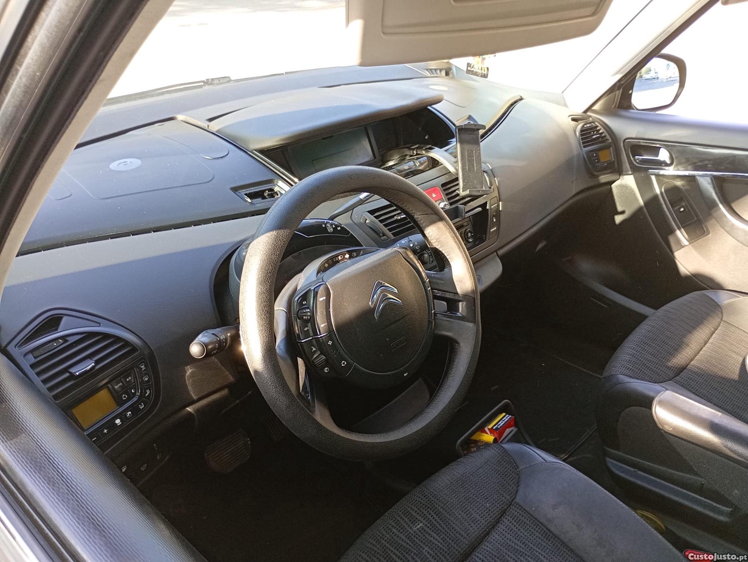 Citroën C4 Picasso — fotografia 11