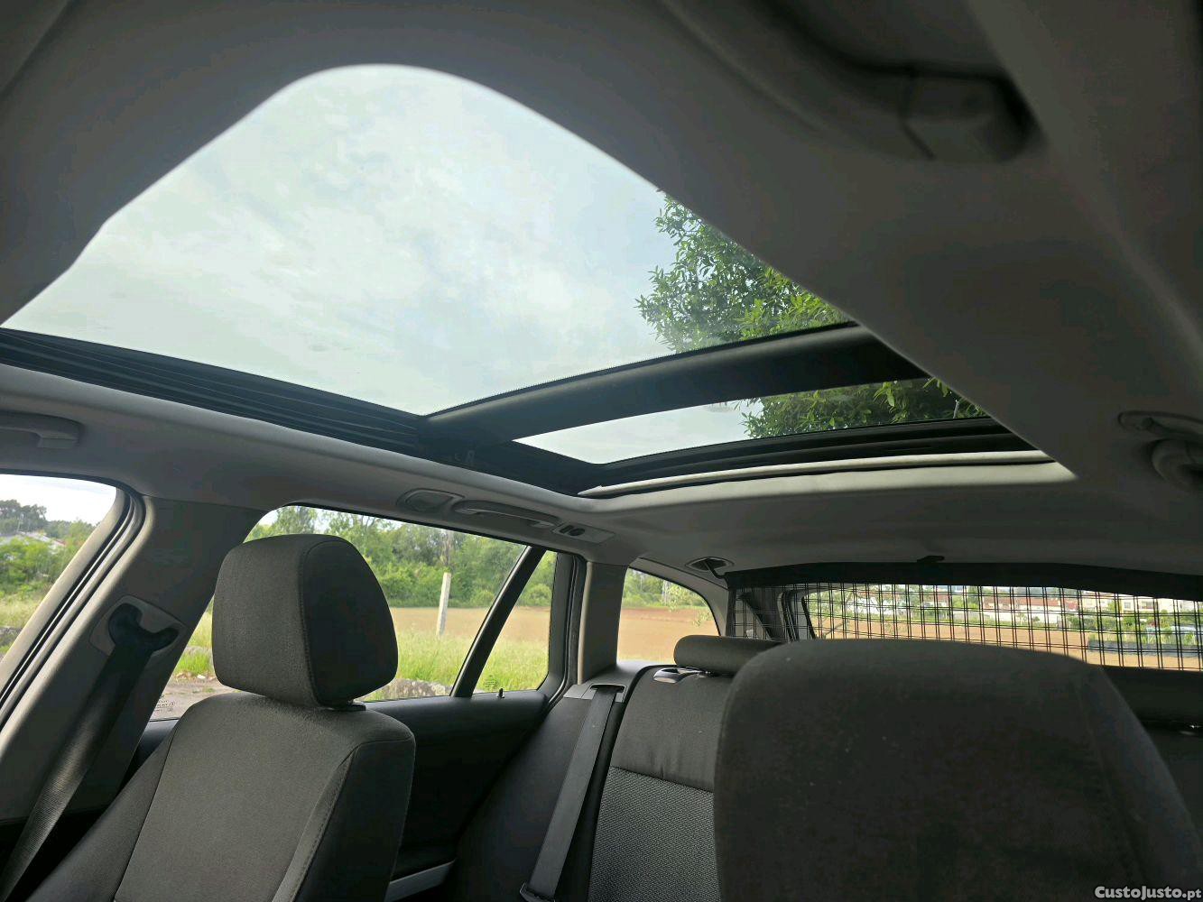 BMW 320 d Touring — fotografia 3