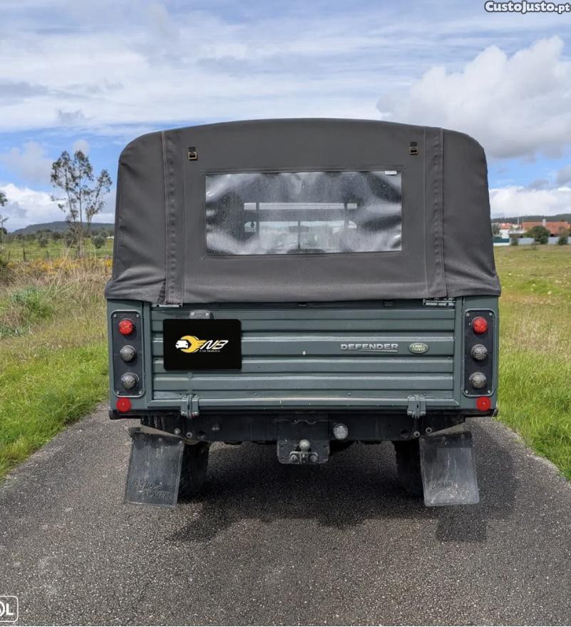 Land Rover Defender 2.5 cc defender - 98 foto 2