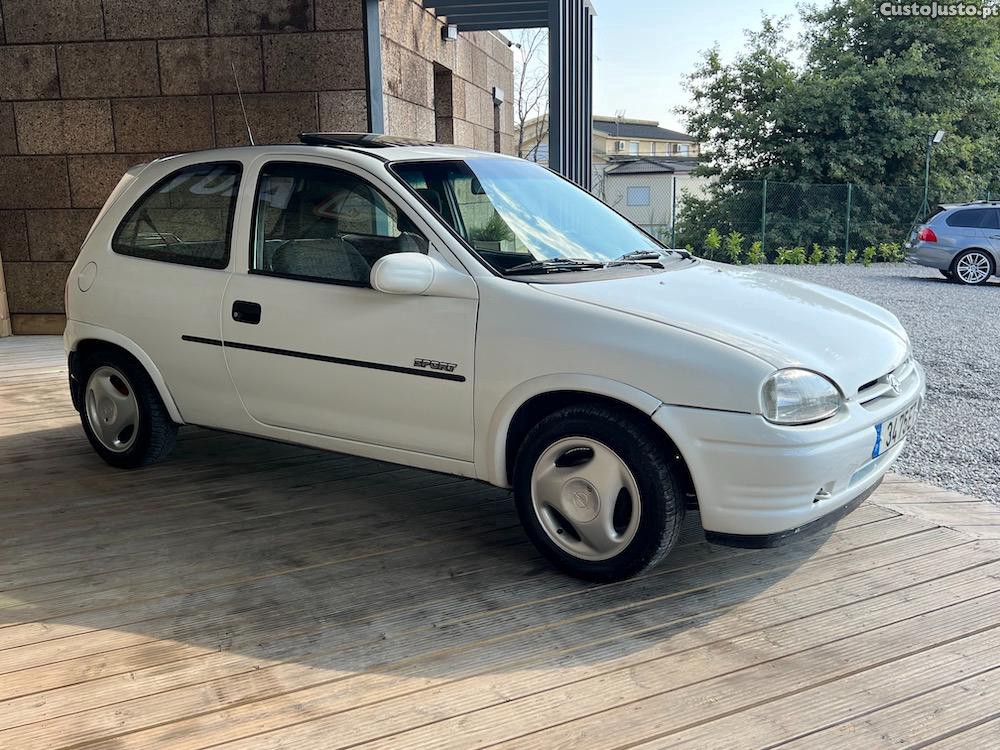 Opel Corsa 1.5TD 67CV 5.LUG — fotografia 12