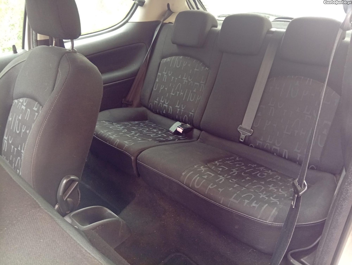 Peugeot 206 1.4 — photo 5