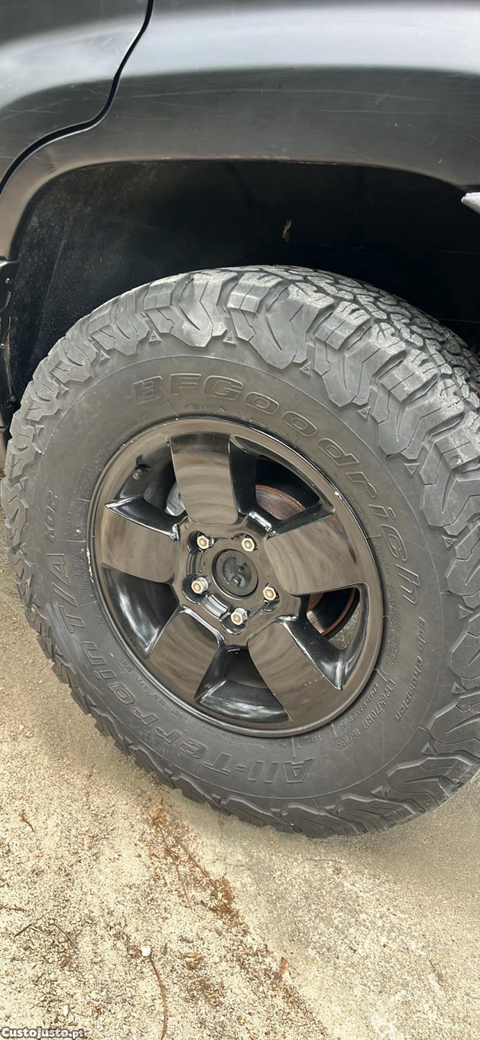 Jeep Cherokee Laredo - 99 foto 3