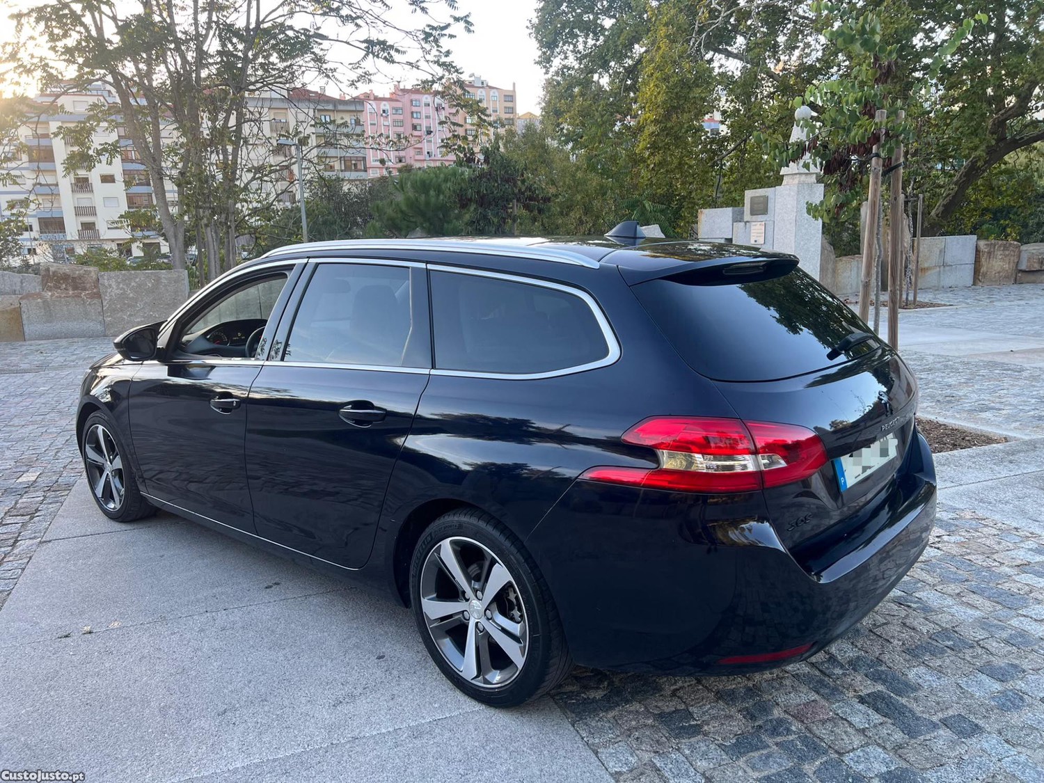 Peugeot 308 1.6 BlueHdi SW 120 Cv GT-Line - Em Ótimo Estado Geral - 16 foto 4