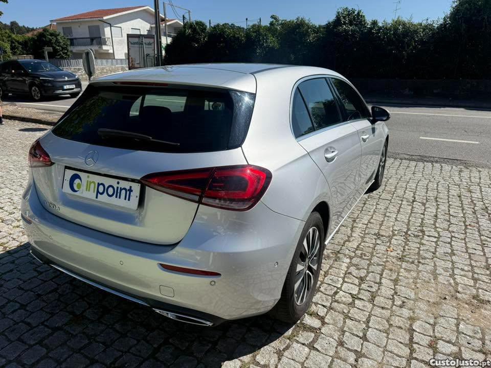 Mercedes-Benz A 180 d 7G-DCT Progressive — fotografia 12
