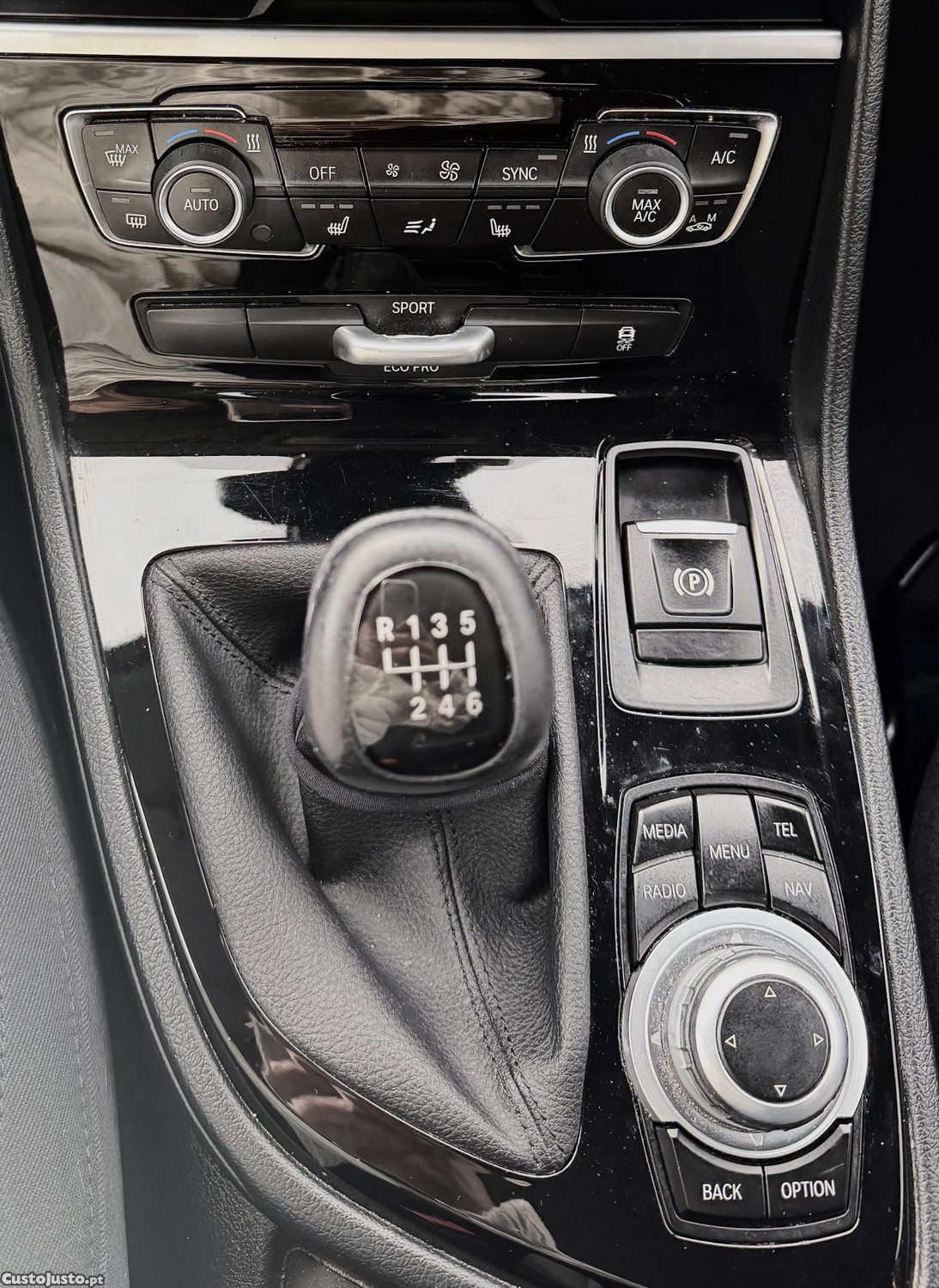 BMW 218 Active Tourer versão Base, pack Advantage - 15 foto 4