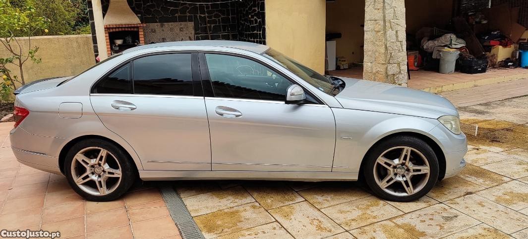 Mercedes-Benz C 220 220 Cdi - 07 foto 2