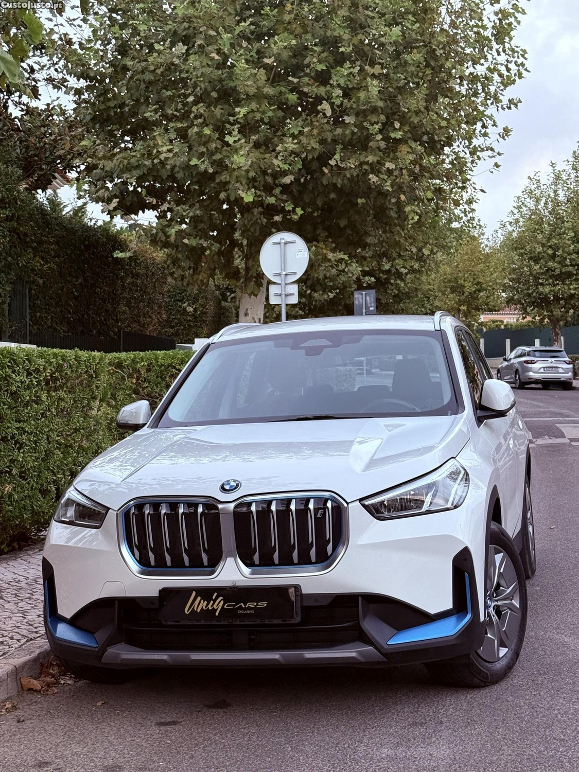 BMW iX1 X drive30 - 23 foto 4