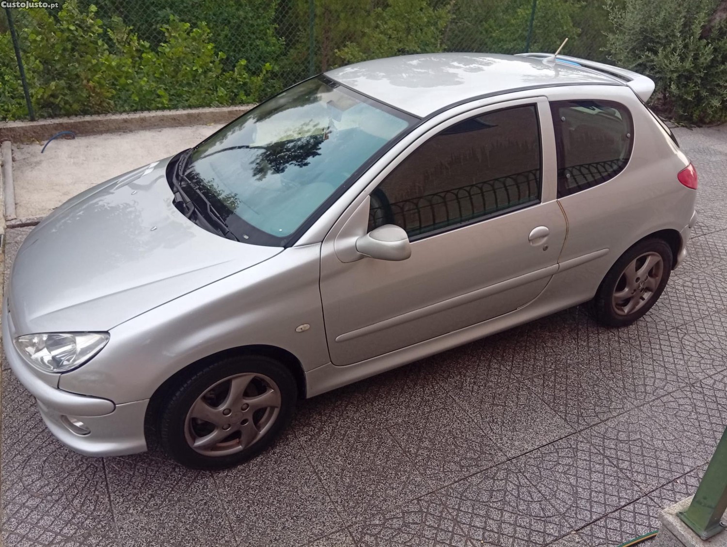 Peugeot 206 1.4 — photo 4