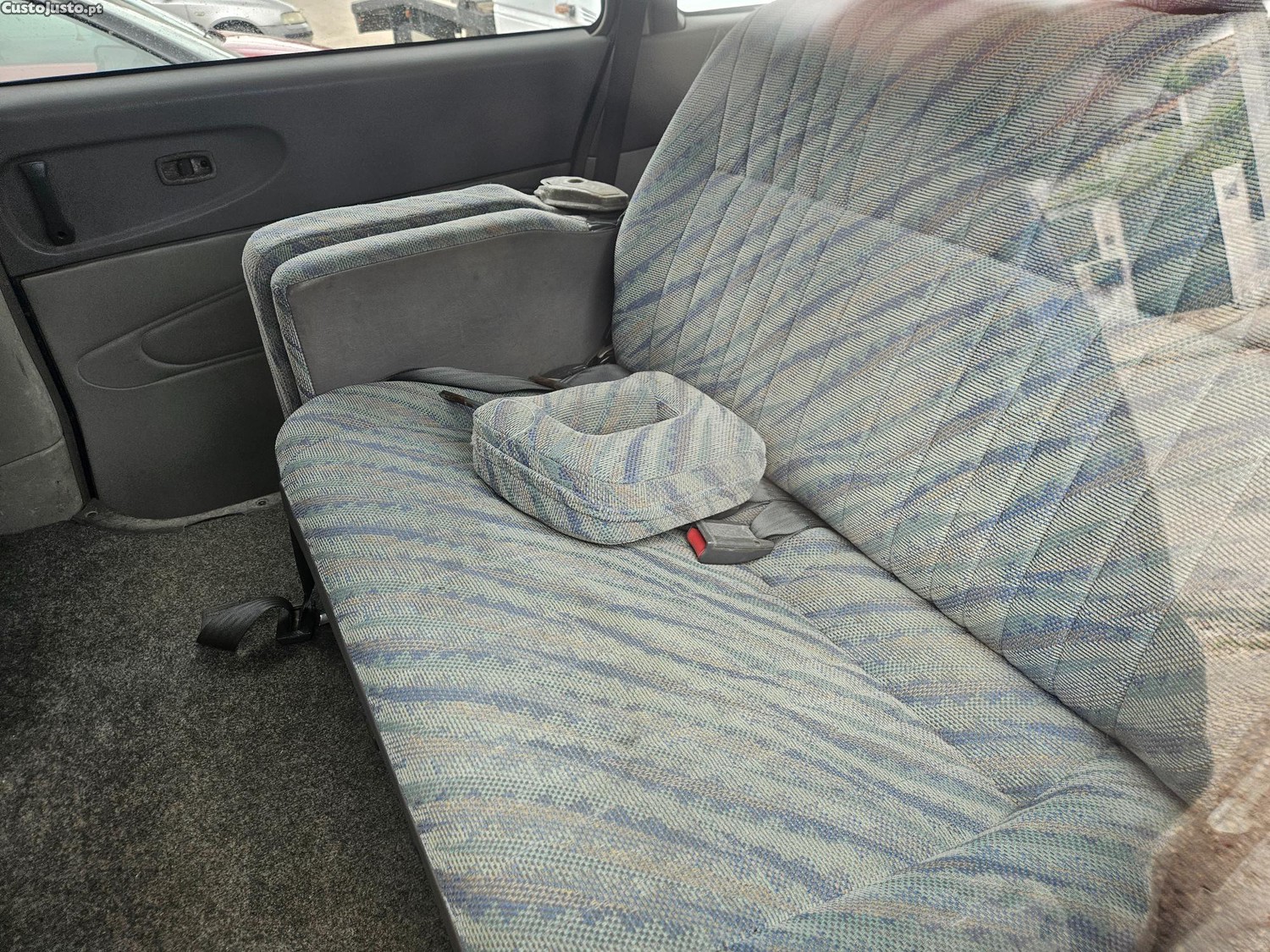 Mitsubishi Space Gear 2500 — fotografia 3