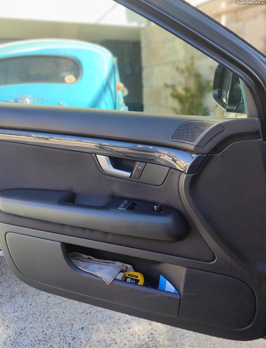 Audi A4 (8E) - 03 foto 5