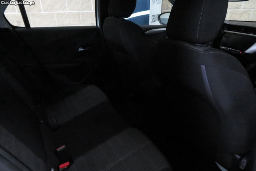 Opel Corsa 1.5 D Business Editi — fotografia 3