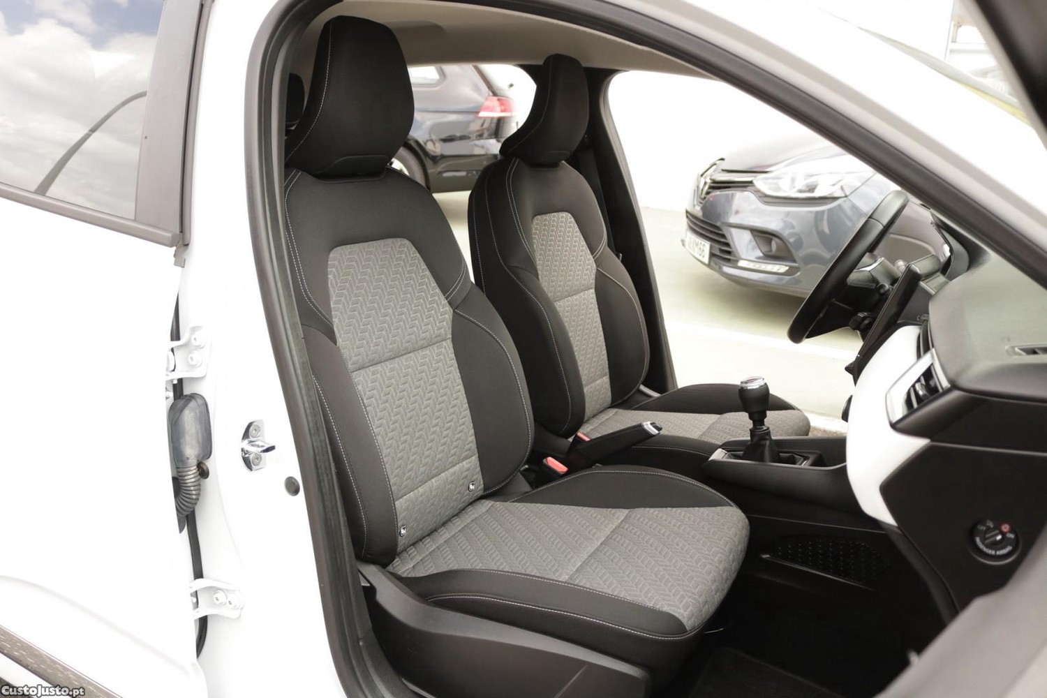 Renault Clio 1.5 Blue DCI Evolution 100cv — fotografia 42