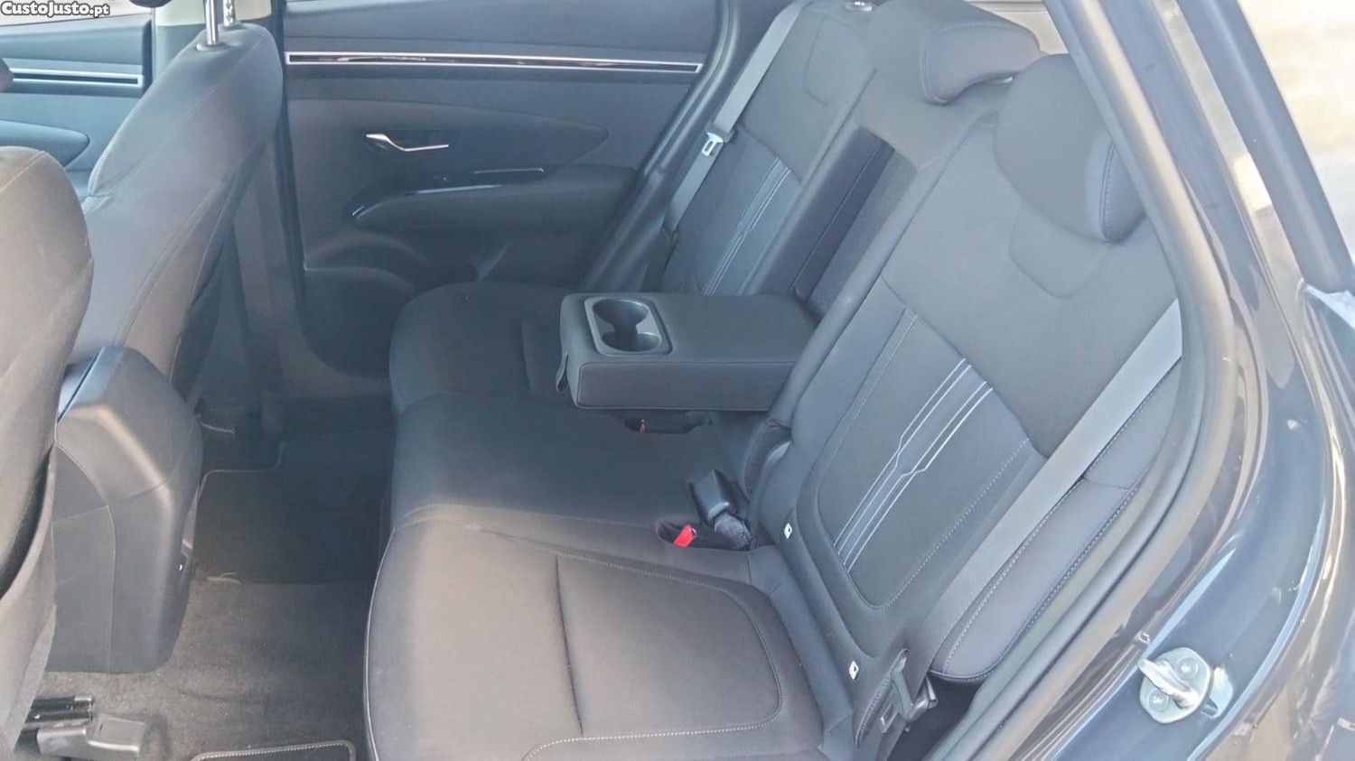 Hyundai Tucson 1.6 CRDi Vanguard — fotografia 5