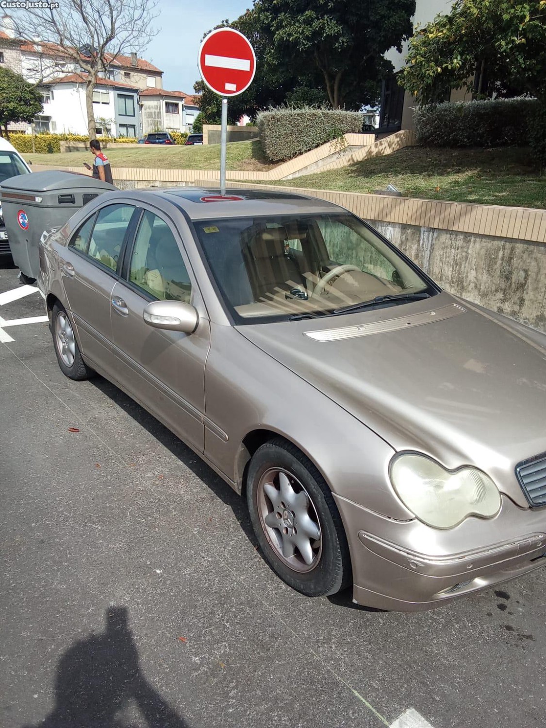 Mercedes-Benz C 220 CDI ELEGANCE - 02