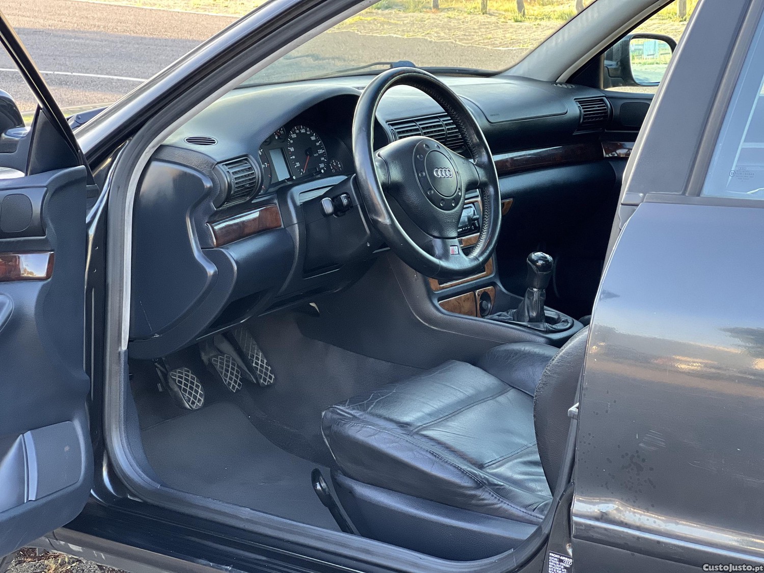 Audi A4 1.8 turbo 150cv 239 000km — photo 5
