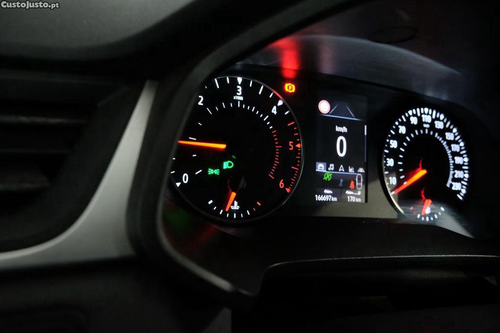 Renault Captur 1.5 dCi Exclusive — fotografia 10