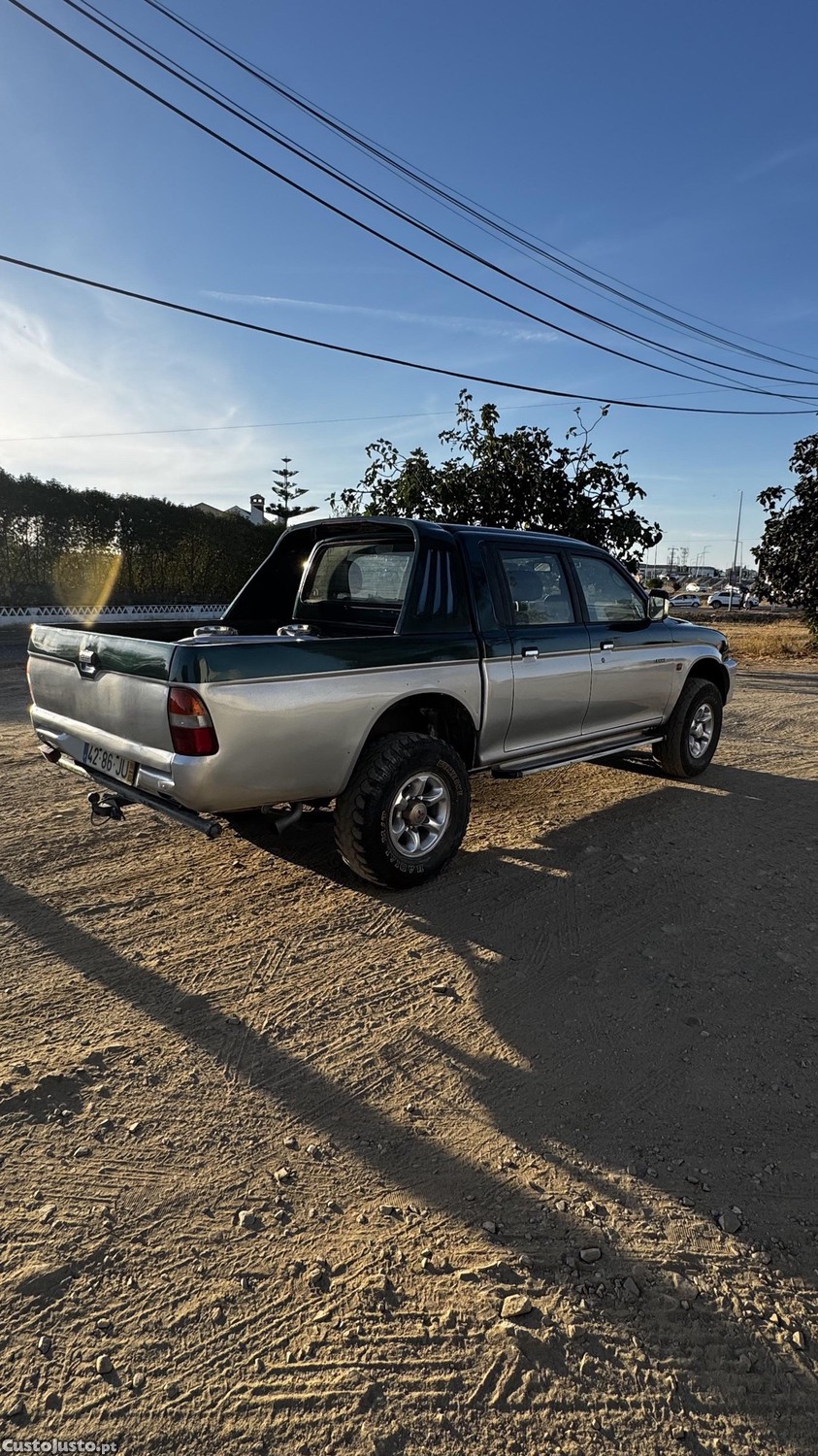 Mitsubishi L200 Stakar — photo 4