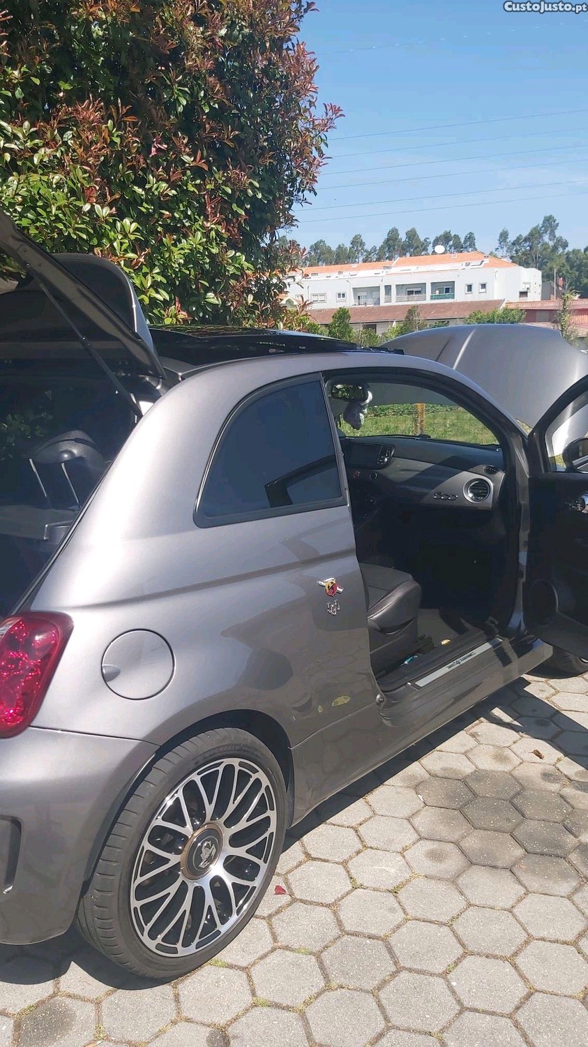 Fiat 500 595 Abarth Turismo — fotografia 3