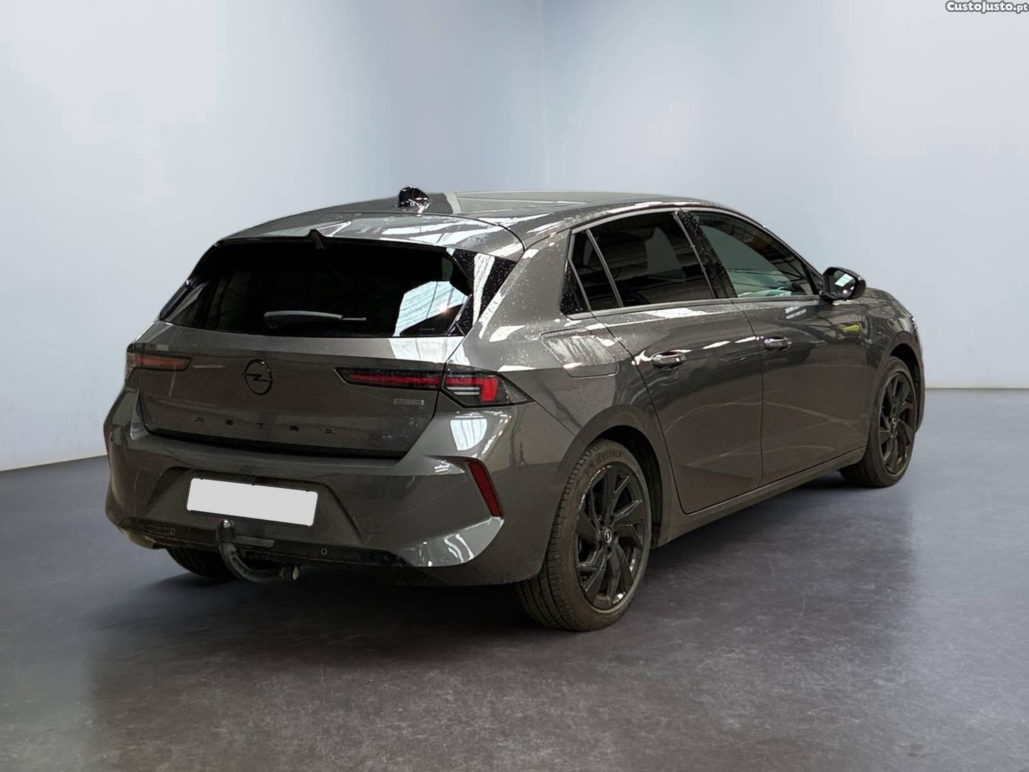 Opel Astra 1.6 T PHEV GSe - 25 — photo 2