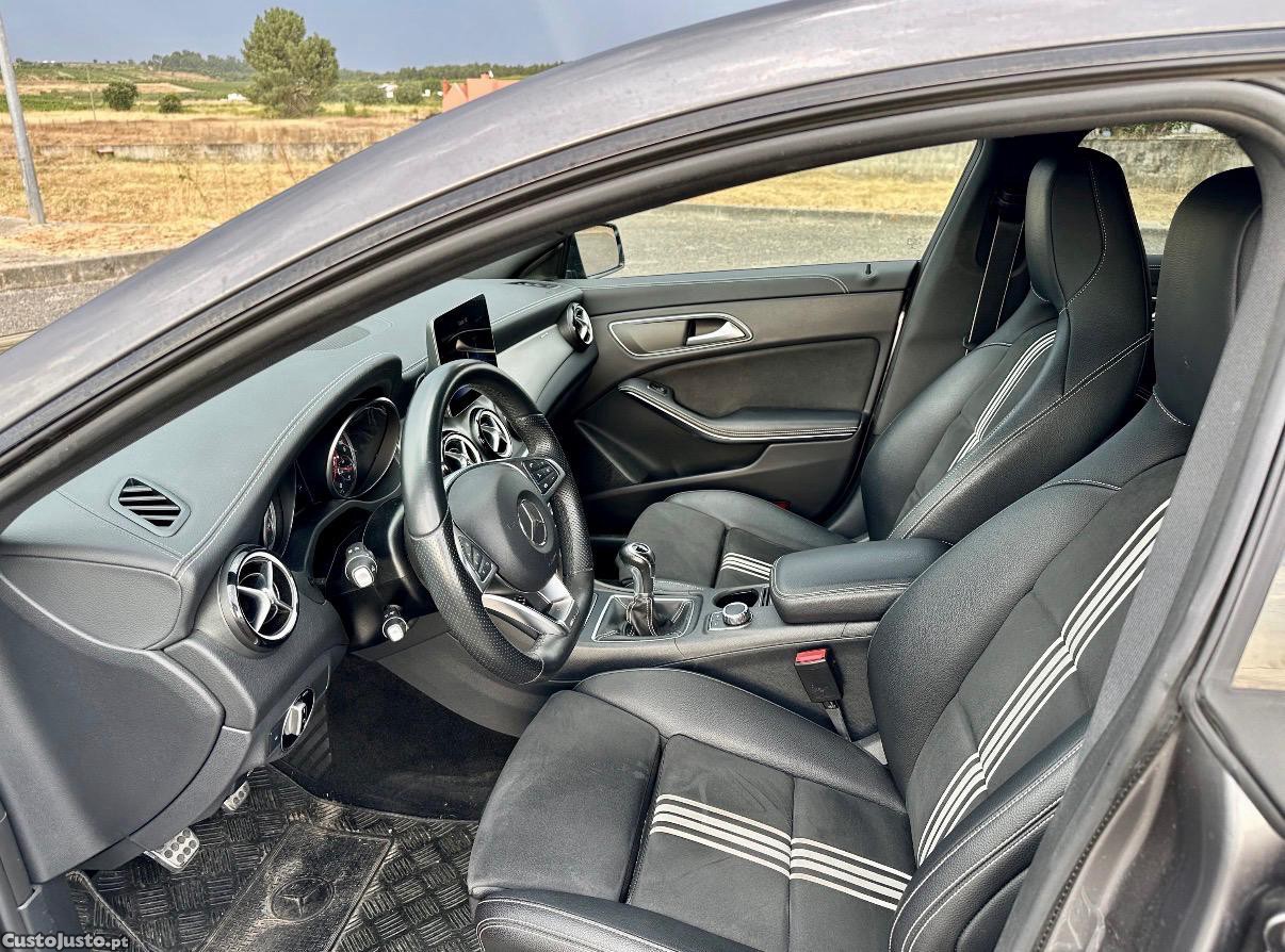 Mercedes-Benz CLA 180 180 D — fotografia 5