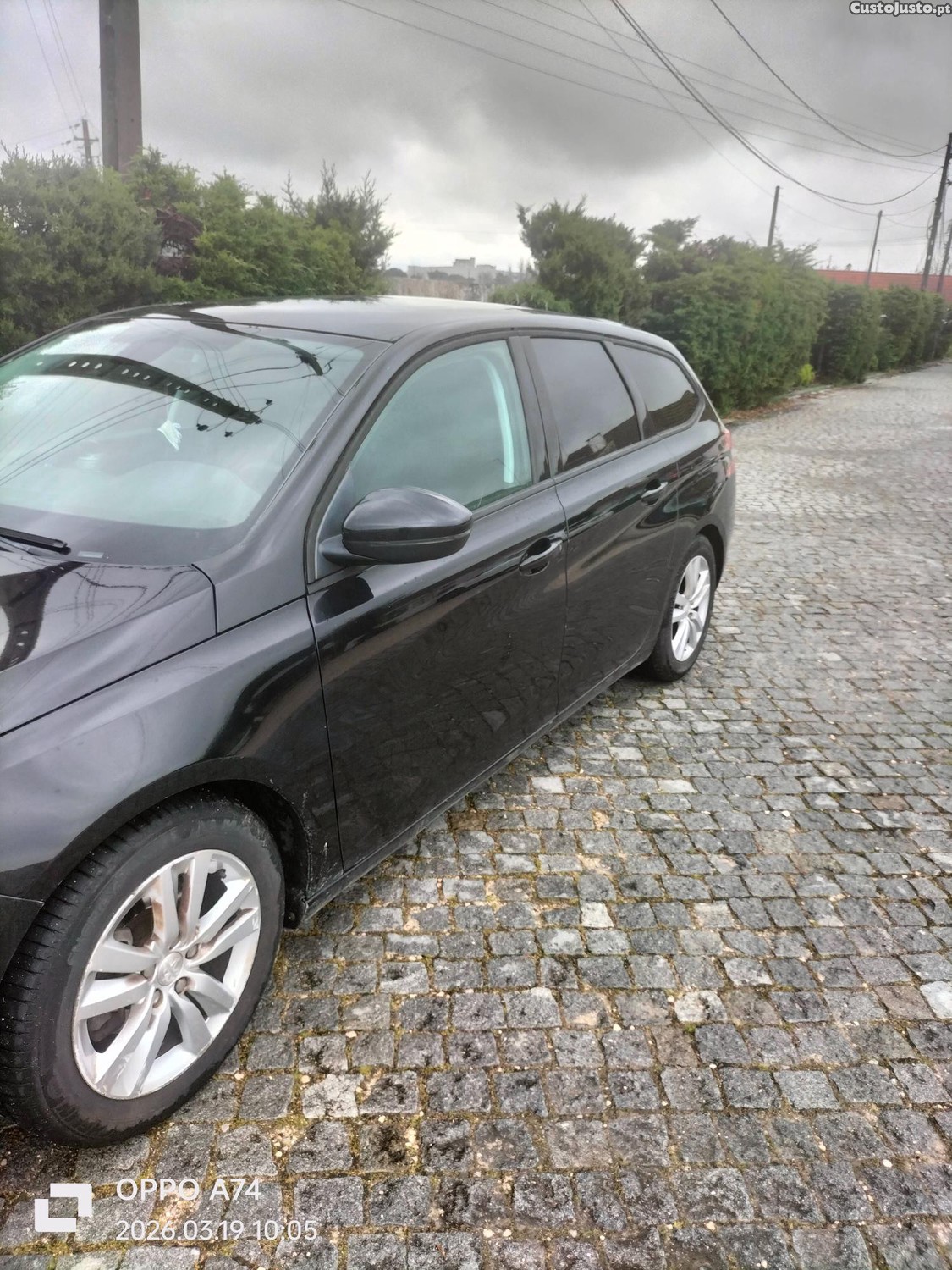 Peugeot 308 1.6 bluehdi — fotografia 2