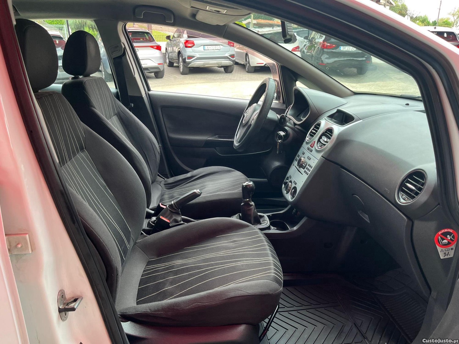 Opel Corsa 1.3 CDTI — fotografia 11