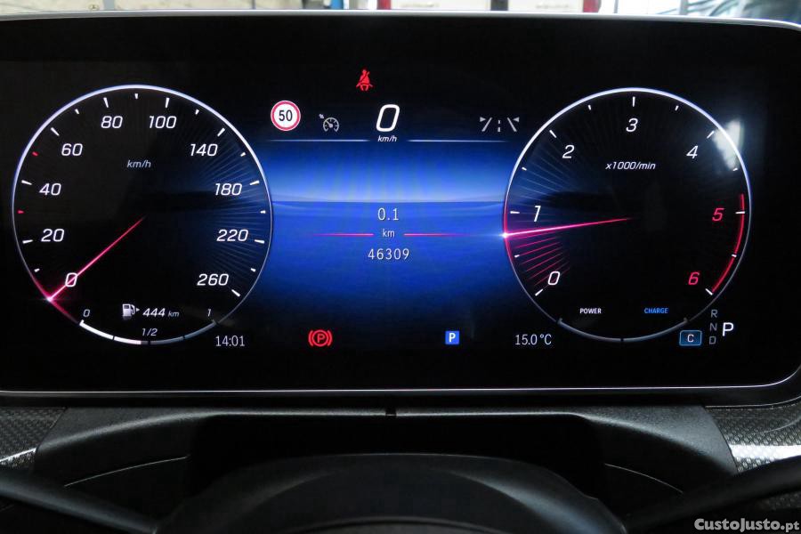 Mercedes-Benz C 300 d AMG Line — fotografia 4